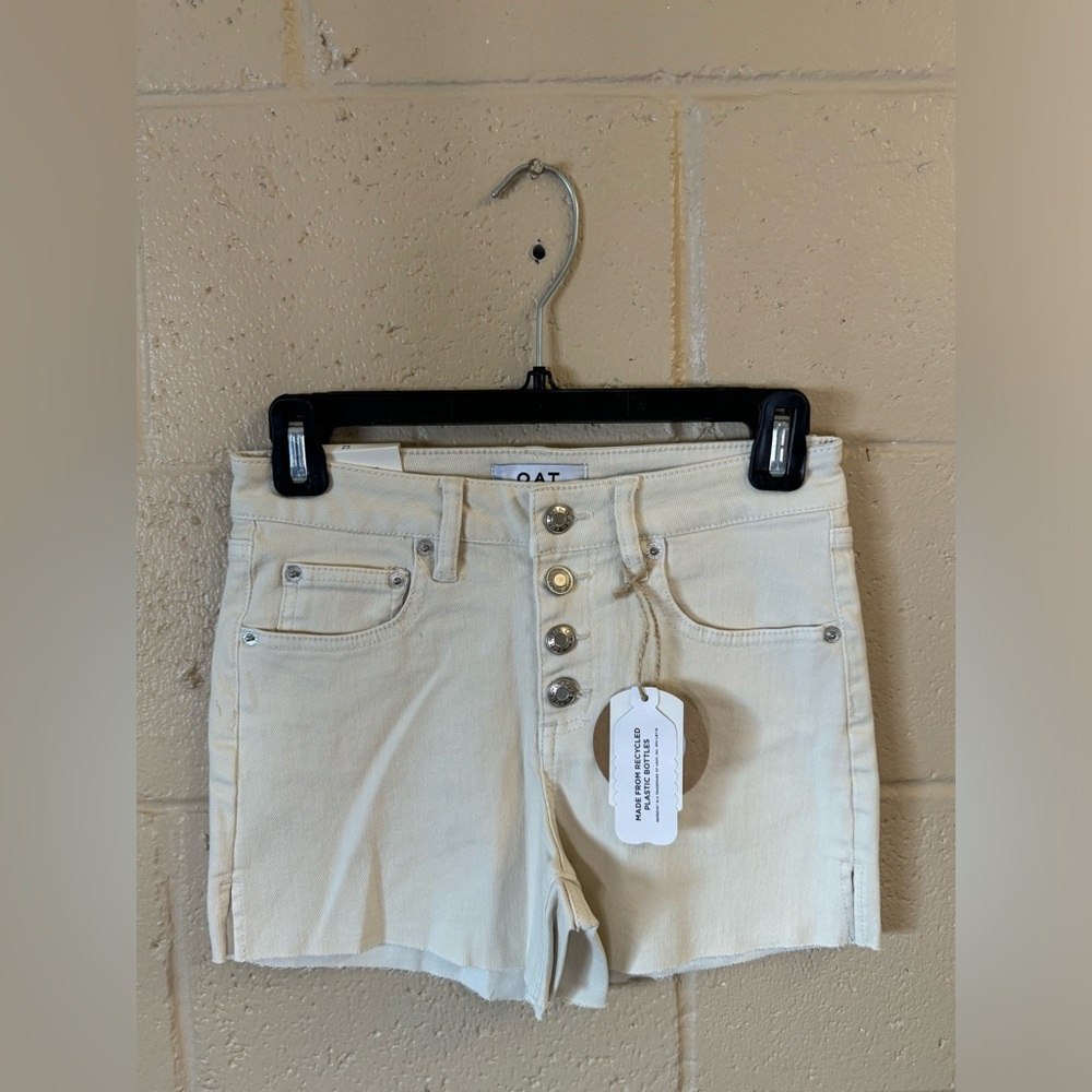 NWT Oat Brand of NY Cream Colored Button-Fly Short in Sz 25- Eco friendly🌎